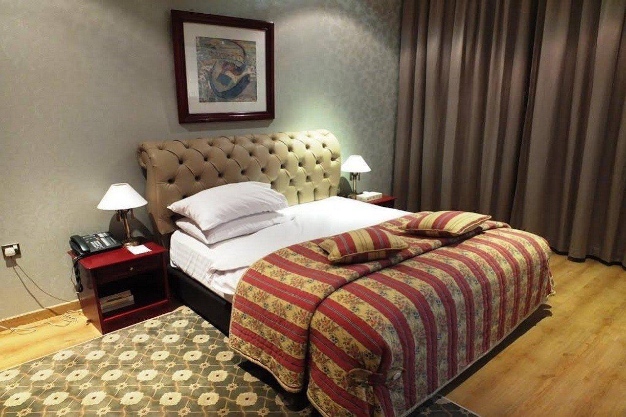 Al Bustan Hotel Doha Kültér fotó