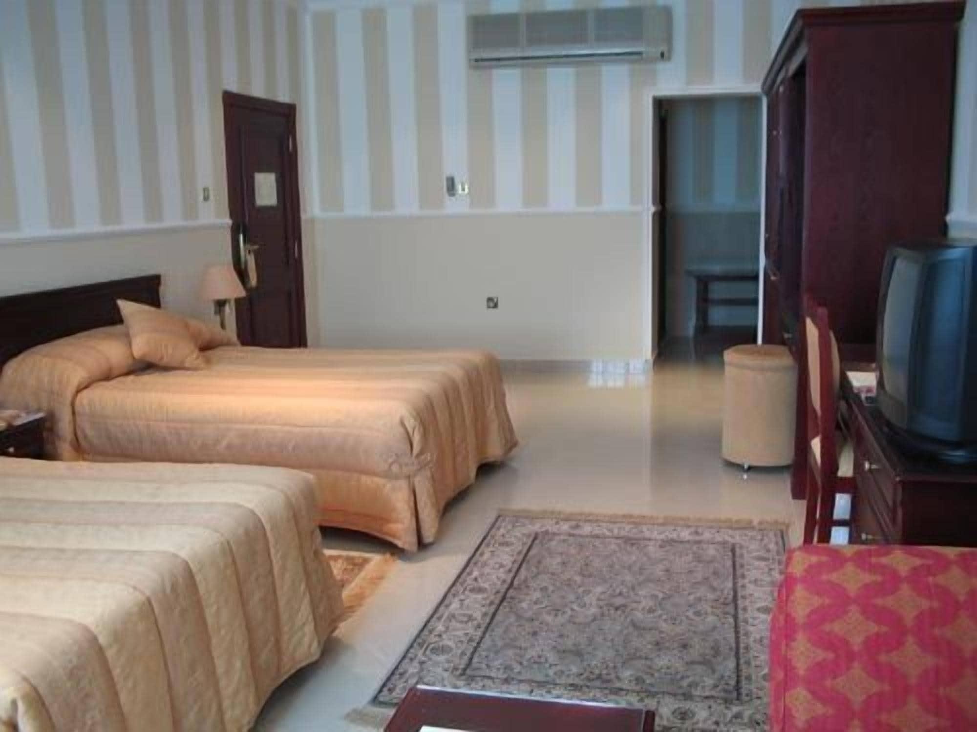 Al Bustan Hotel Doha Kültér fotó