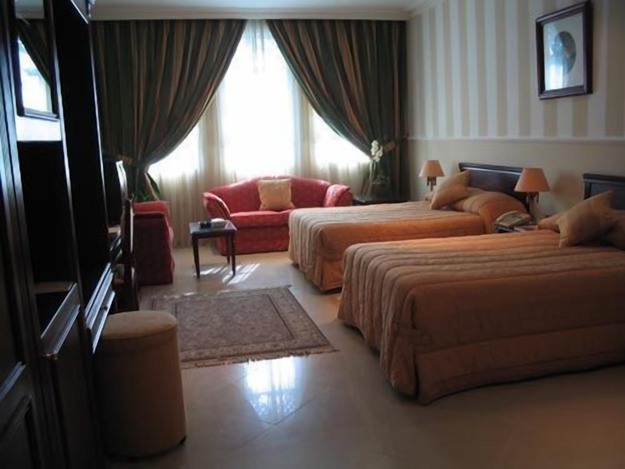 Al Bustan Hotel Doha Kültér fotó