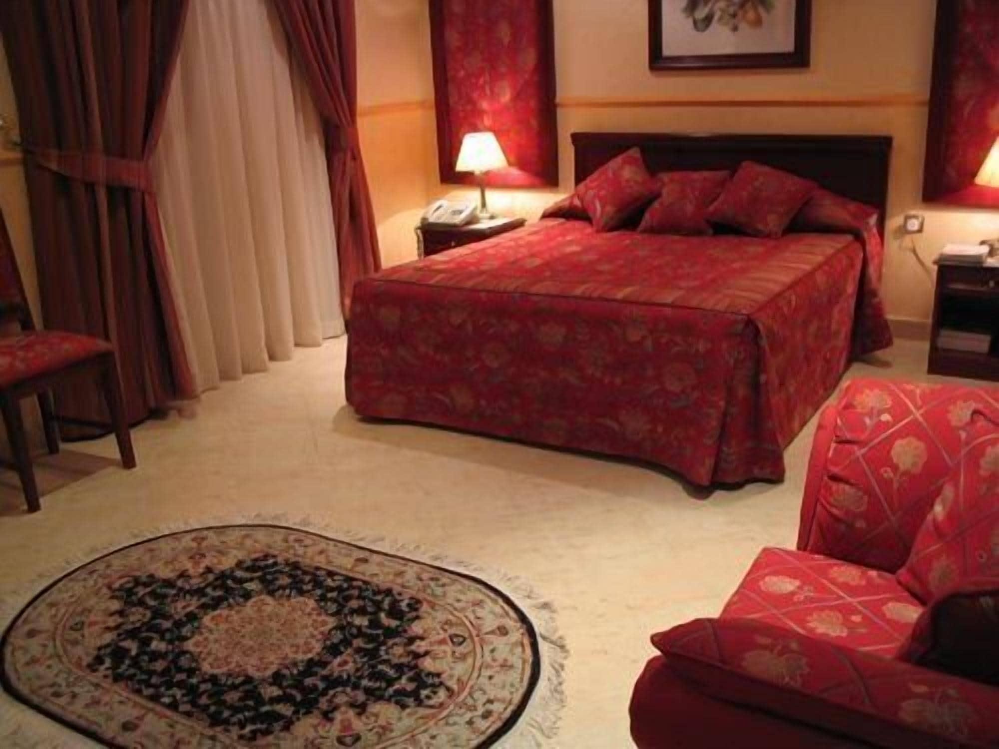 Al Bustan Hotel Doha Kültér fotó