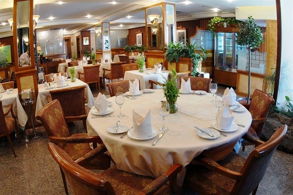 Al Bustan Hotel Doha Kültér fotó