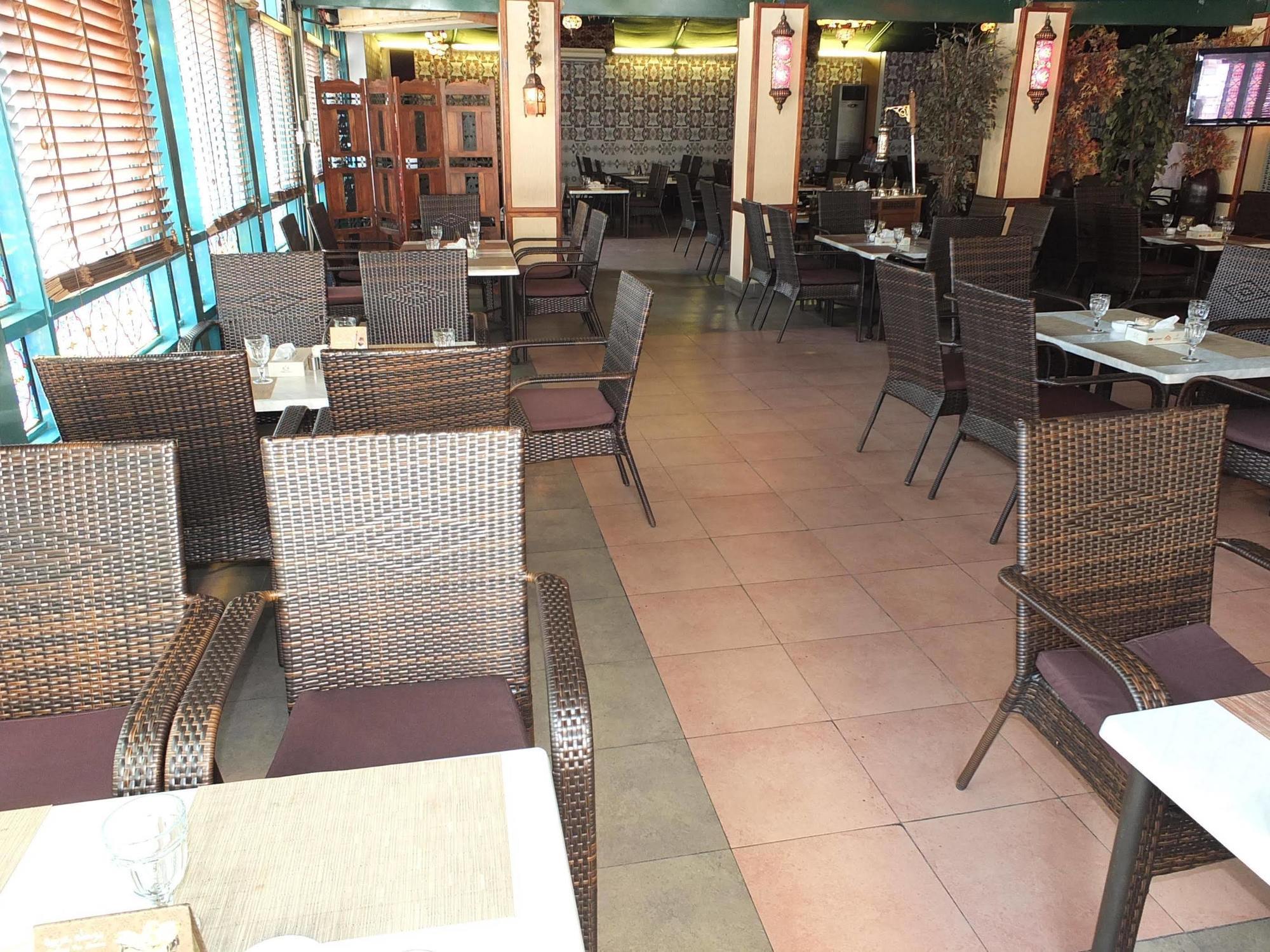 Al Bustan Hotel Doha Kültér fotó